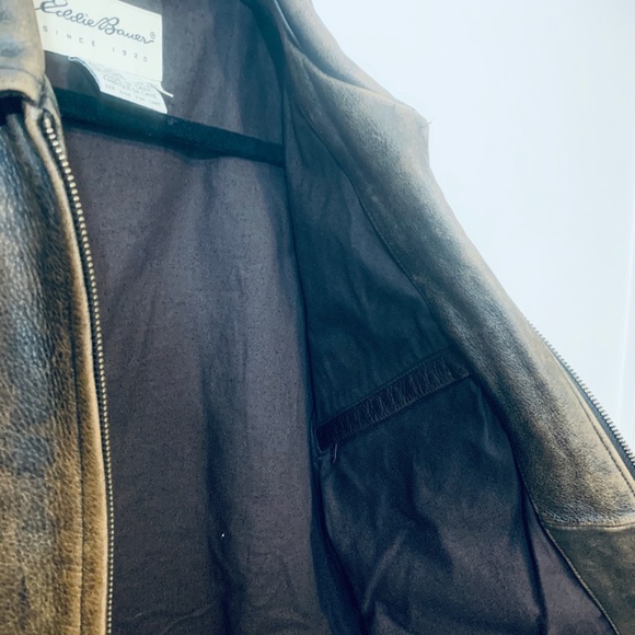 Distressed S/P Eddie Bauer Women’s Leather Jacket - Picture 4 of 8